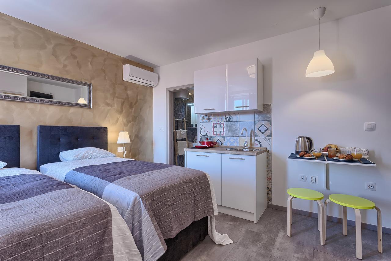 Luxury Flats In City Centre Pula Eksteriør bilde