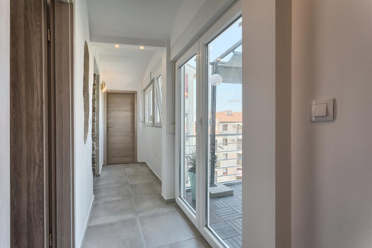 Luxury Flats In City Centre Pula Eksteriør bilde